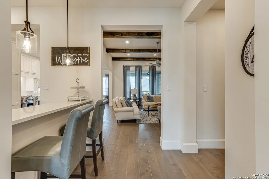 Photo of 4022 ABASOLO