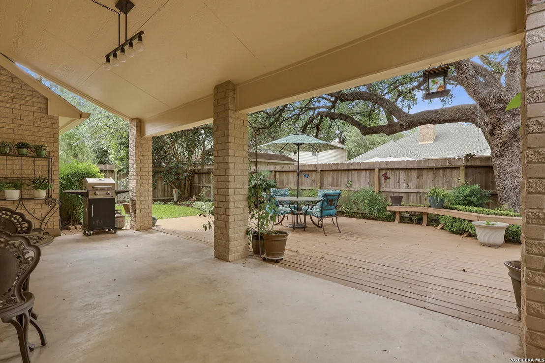 Photo of 2307 Oakline