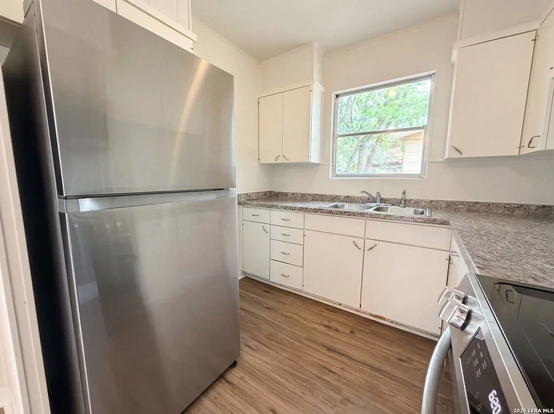 Photo of 125 Scott