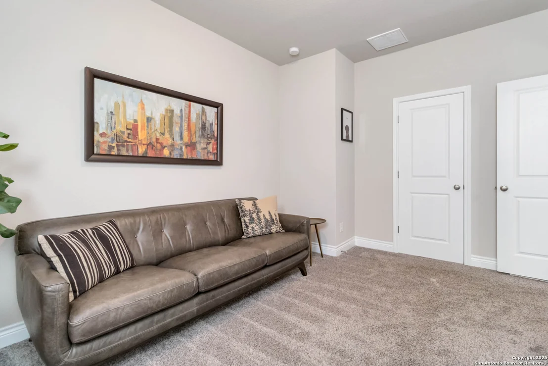 Photo of 1030 Cadogan Squire