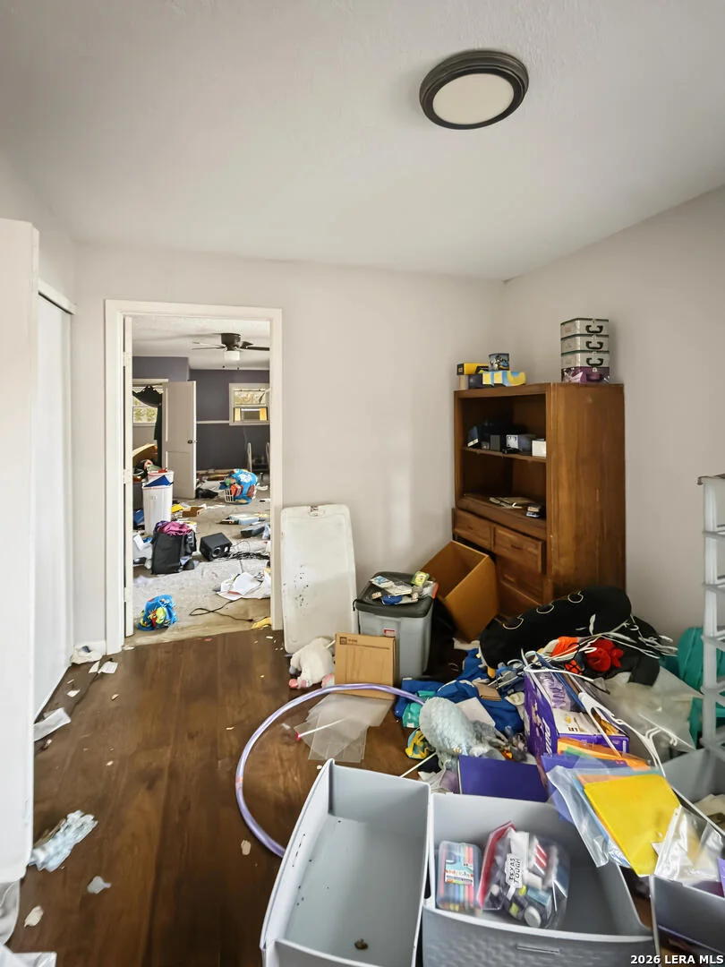 Photo of 143 GALAXY DR