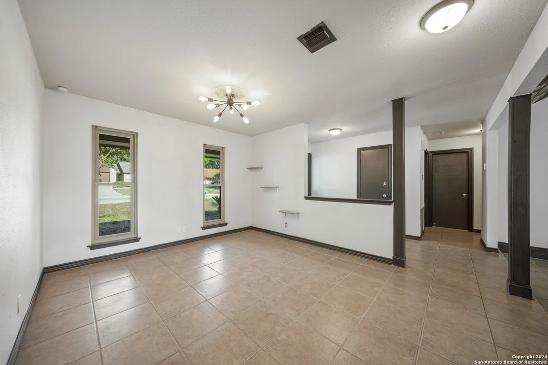 Photo of 2514 heather path