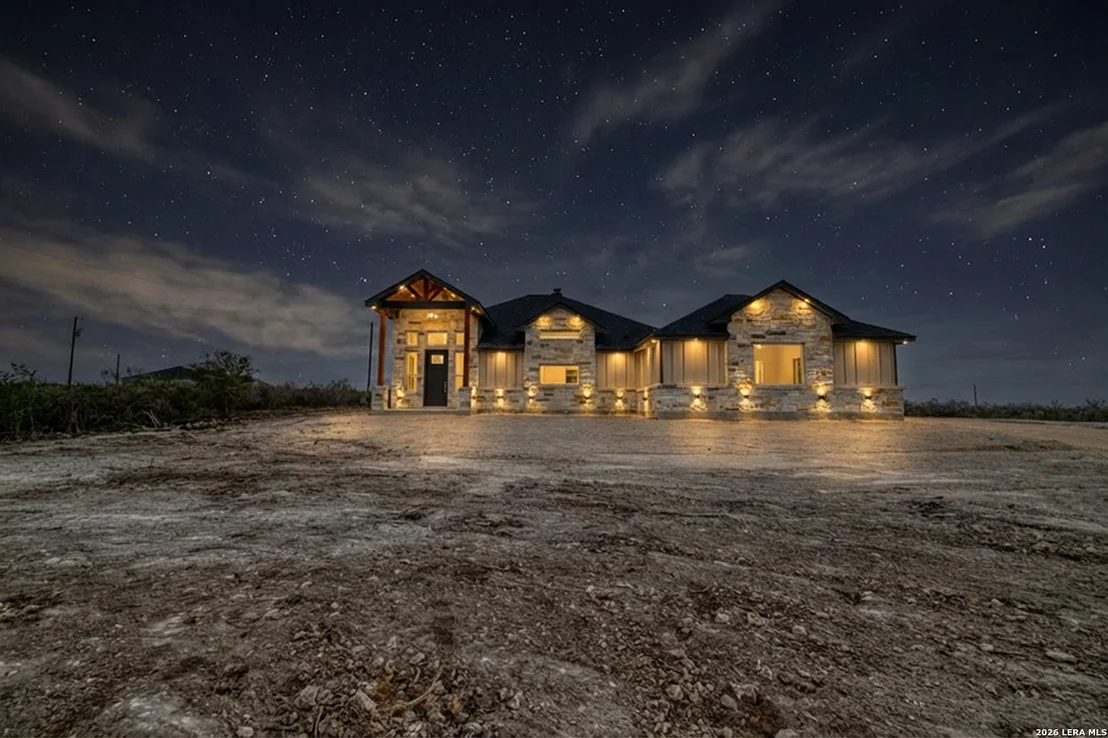 Photo of 22 Greystone Hills Circle