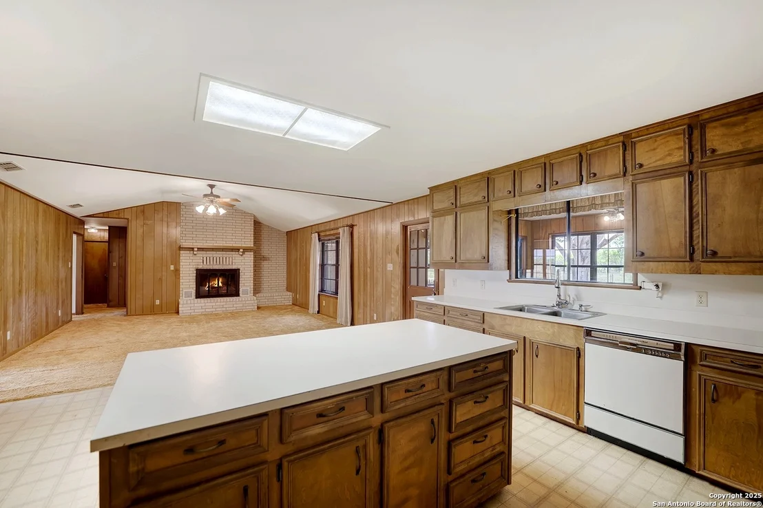 Photo of 1212 County Road 337