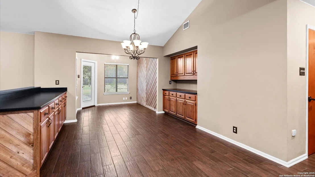 Photo of 9521 Sumac
