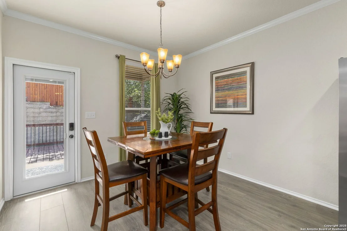 Photo of 27320 Paraiso Manor