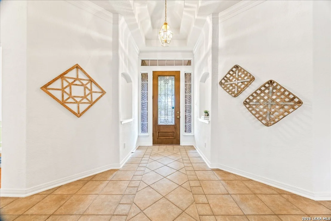 Photo of 4602 Scenic Cir