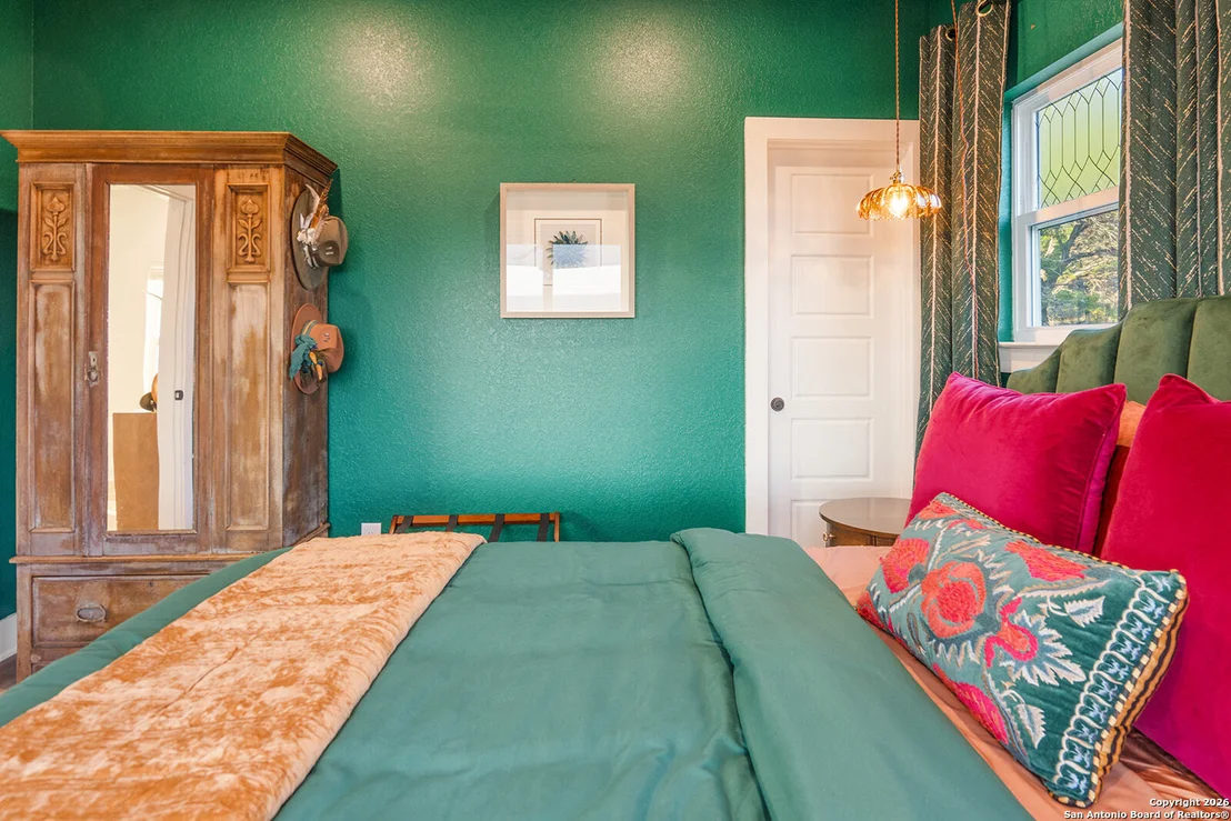 Photo of 460 Stenen Dr.