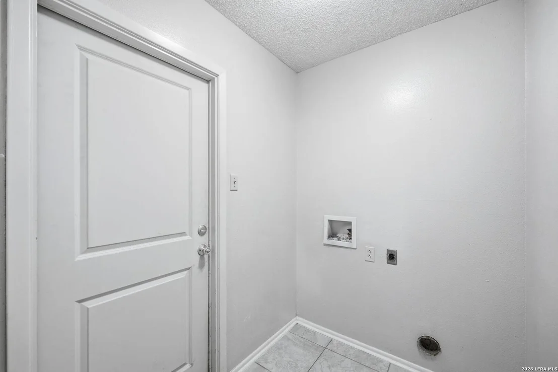Photo of 6018 FOREST SHADOW ST