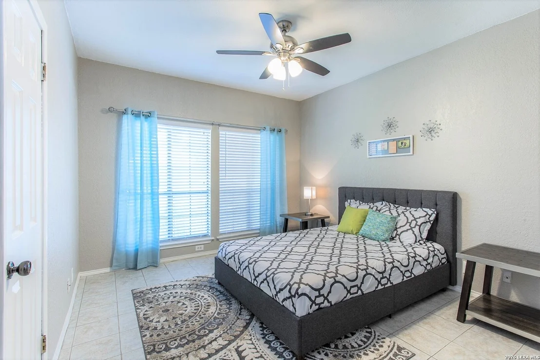 Photo of Unit 253 at 8633 DATAPOINT DR