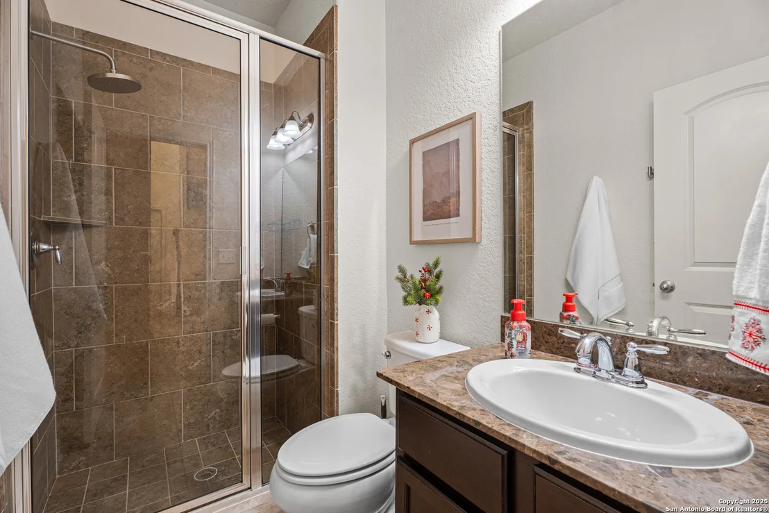 Photo of 1706 Nightshade