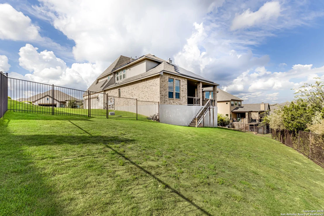 Photo of 8027 Vanity Hill