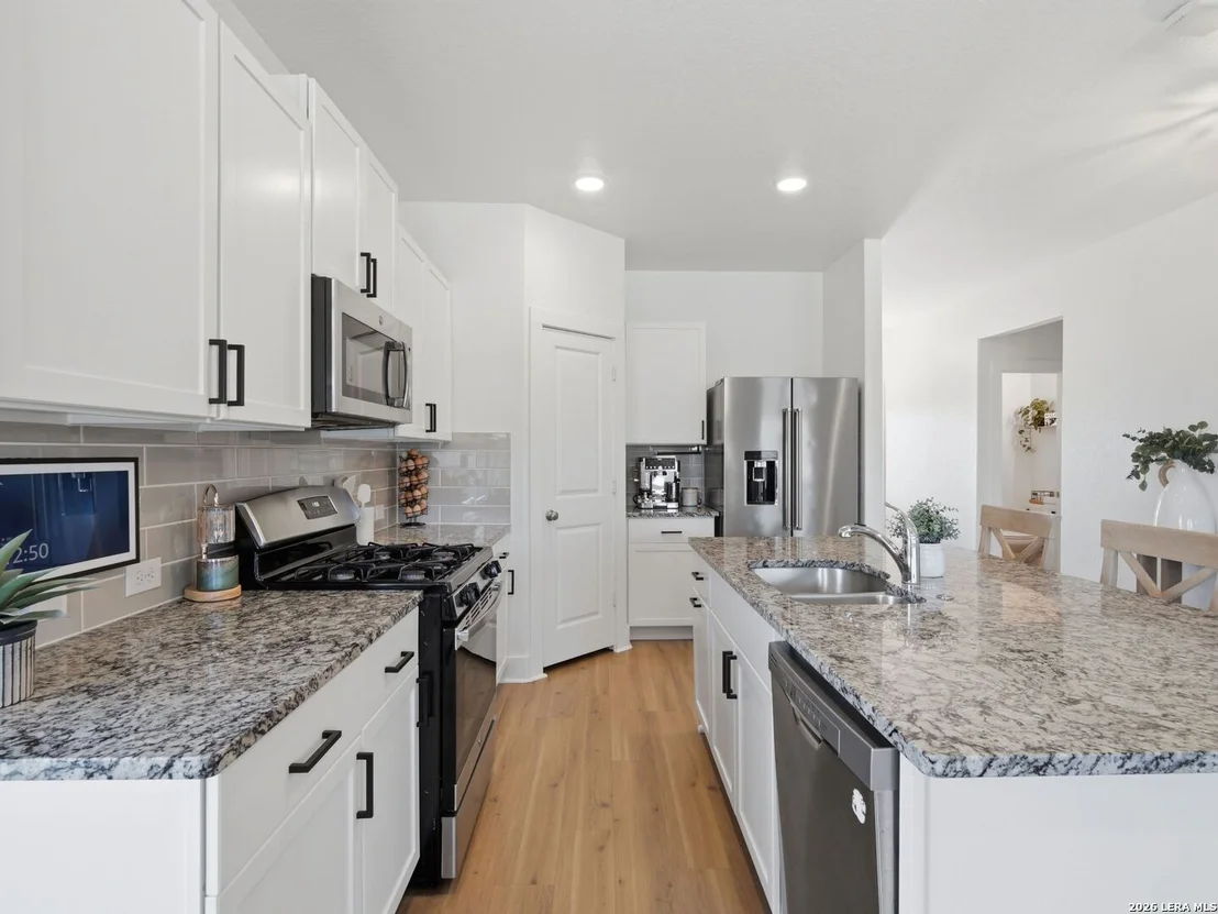 Photo of 598 Summersweet