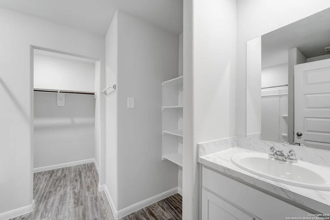 Photo of 110 Sutton Place