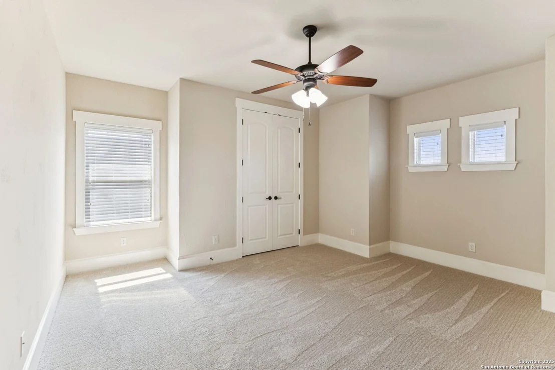 Photo of 5 Liser Glen