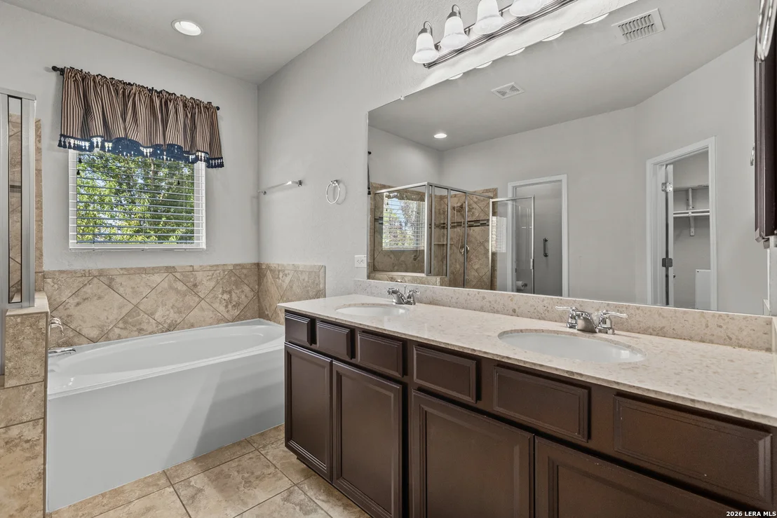 Photo of 108 WINDSOR DR