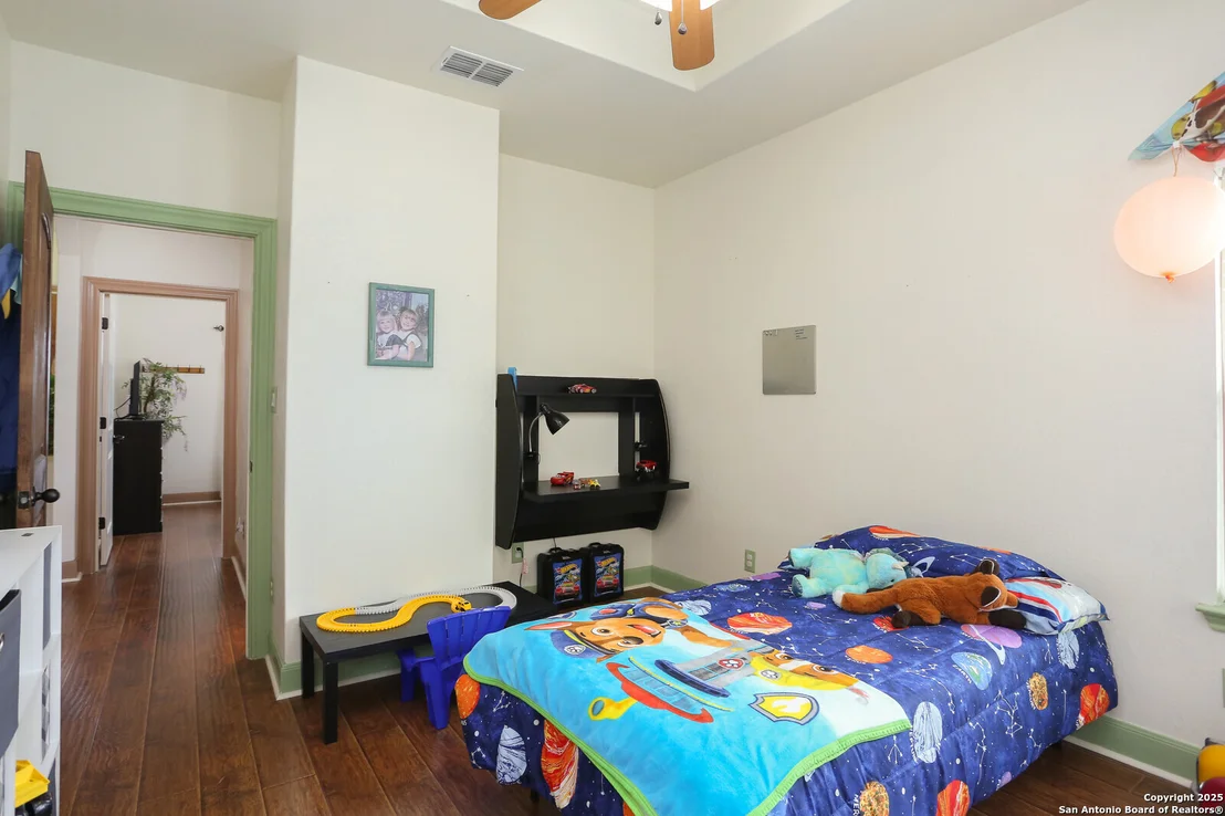 Photo of 861 County Road 464
