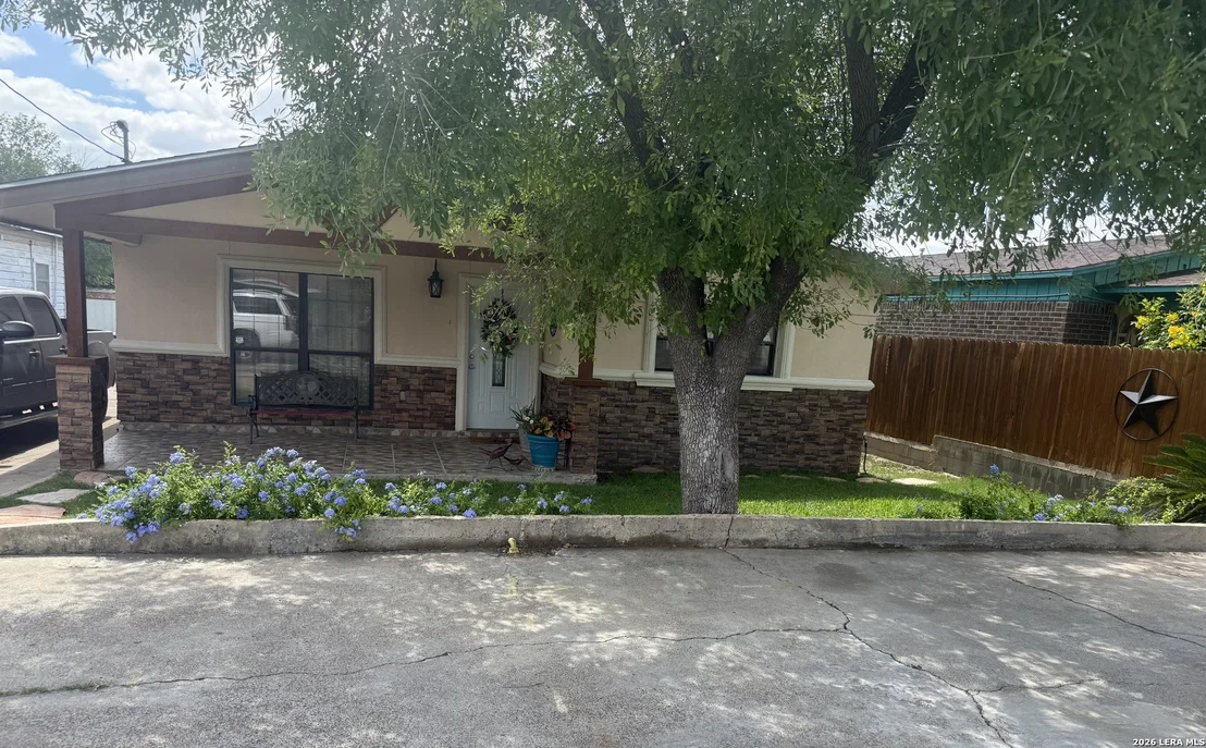 Photo of 783 Trinity Street