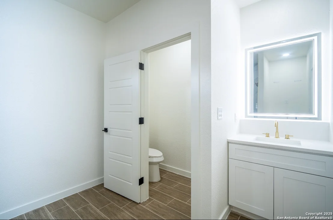 Photo of 15125 norvell