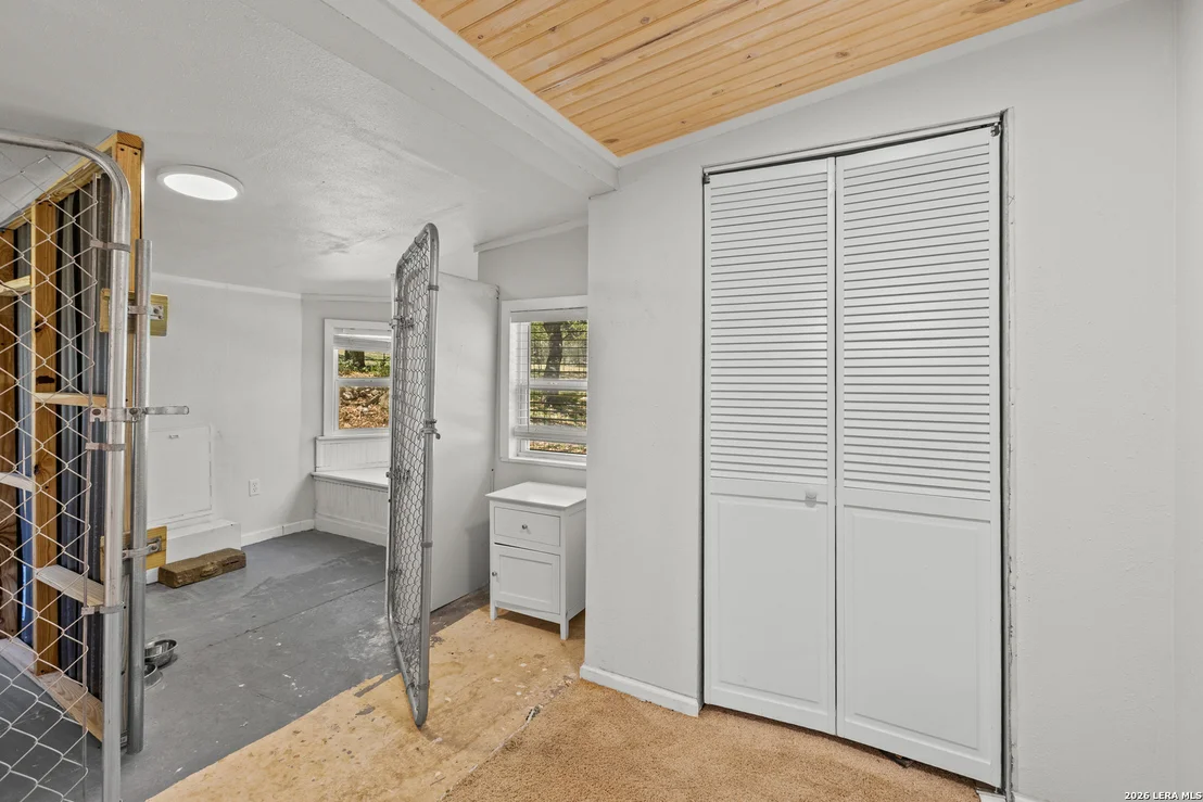 Photo of 130 SCENIC VIEW DR