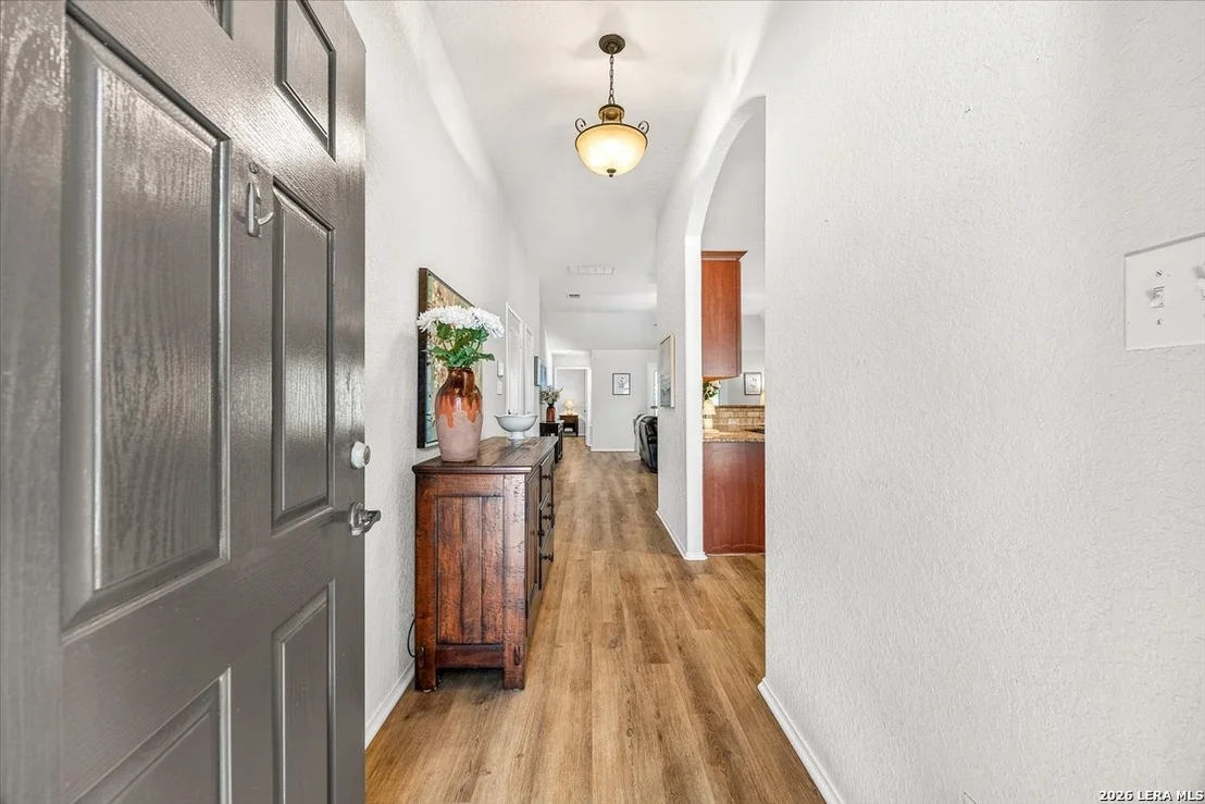 Photo of 208 Bareback Bend