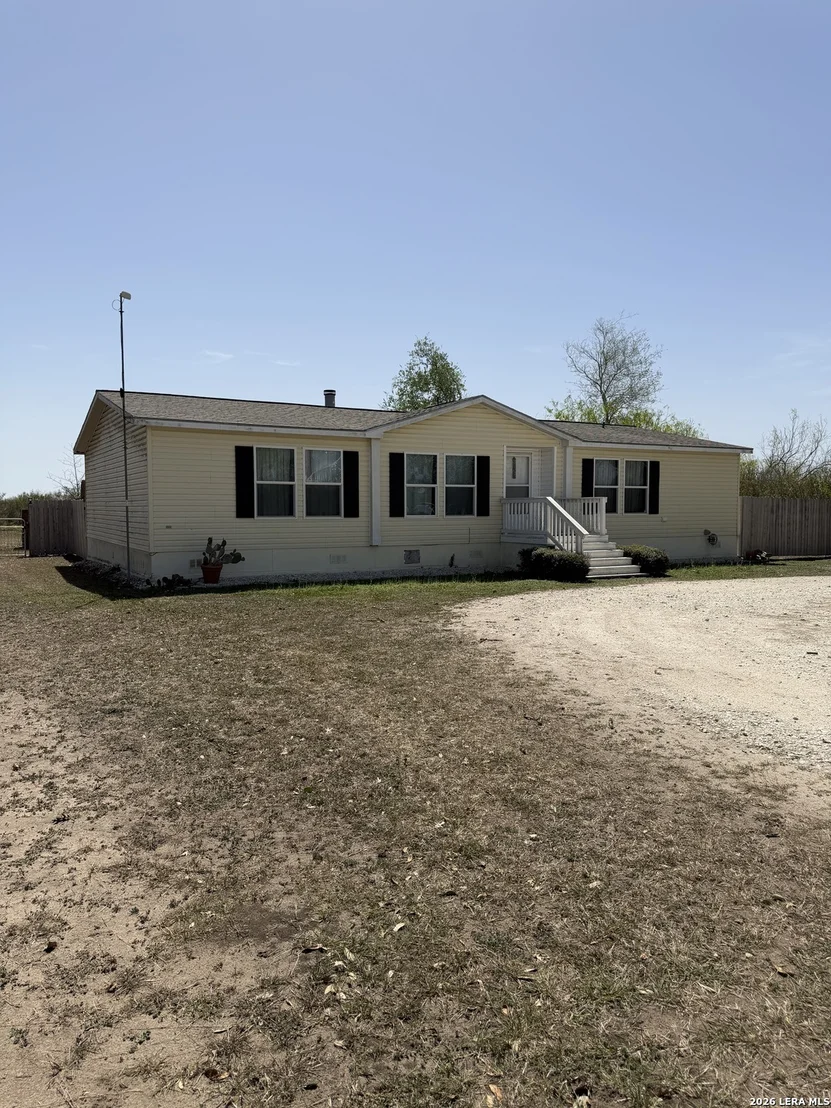 Photo of 2462 Chase Road