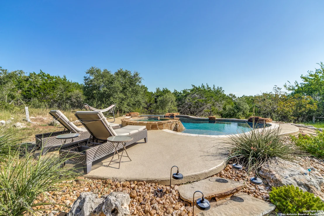 Photo of 203 Horseshoe Bend