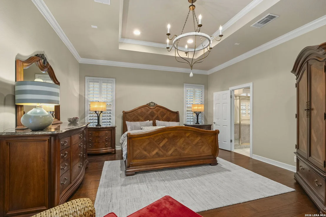 Photo of 2302 BLACKOAK BND