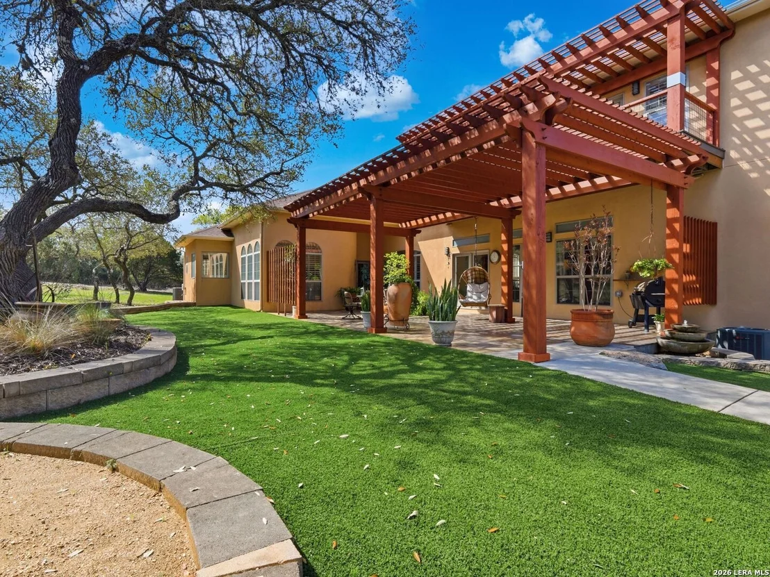 Photo of 26240 Smithson Valley Rd