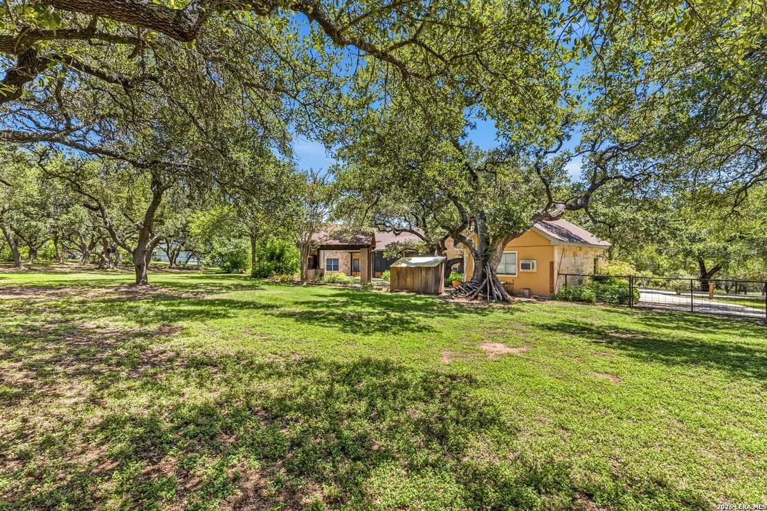 Photo of 900 INDIGO RUN DR