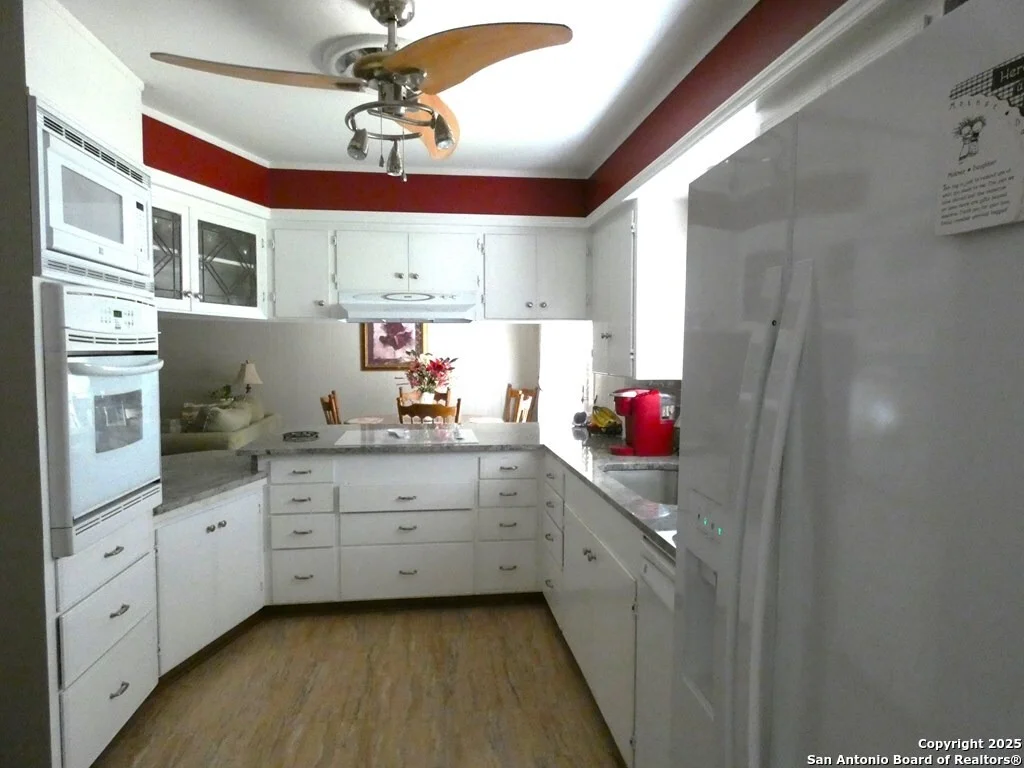 Photo of 218 Kessler Lane