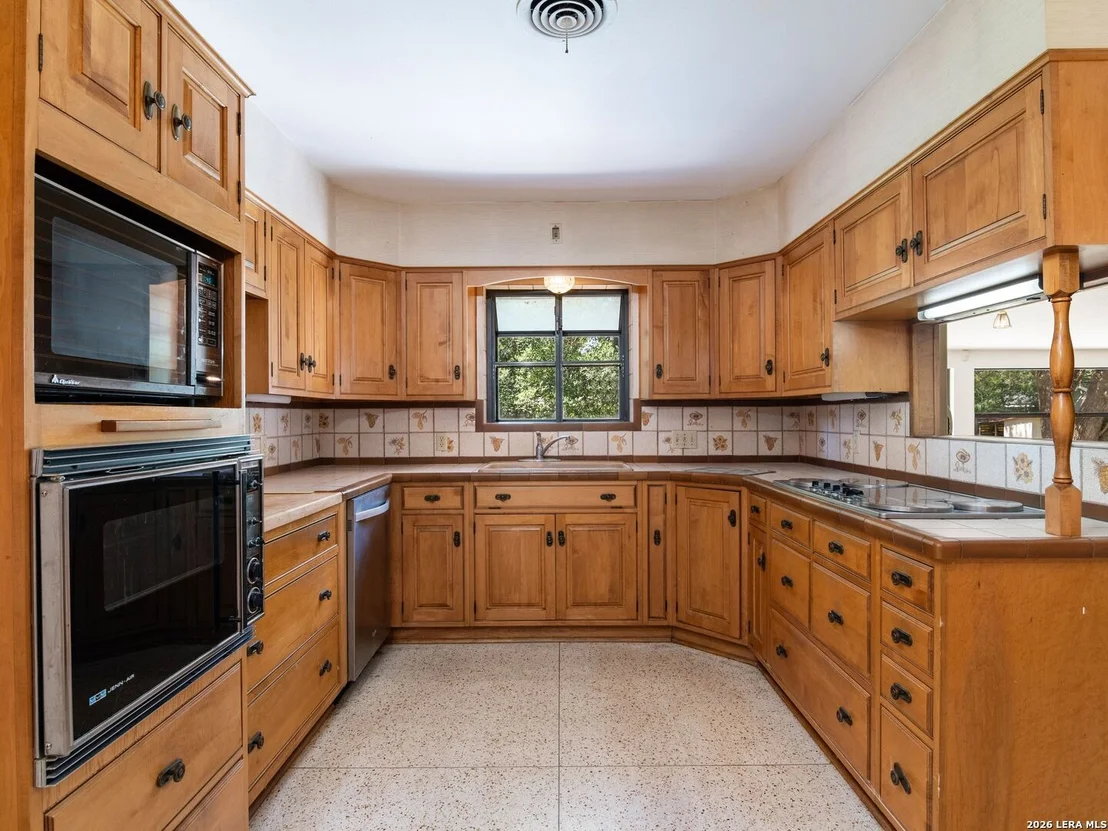 Photo of 104 Herweck Drive
