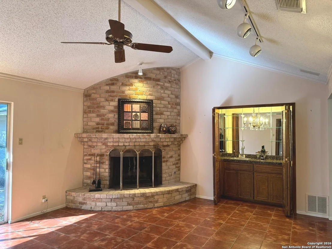 Photo of 13542 Hollow View