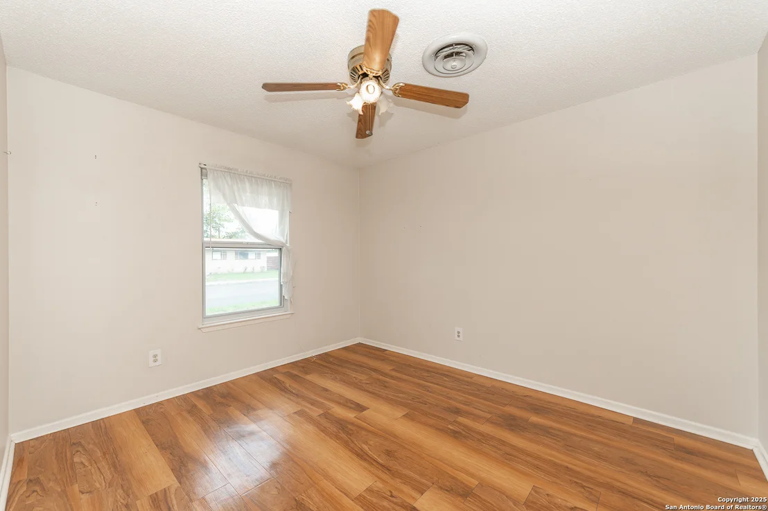 Photo of 409 Pecan Dr.