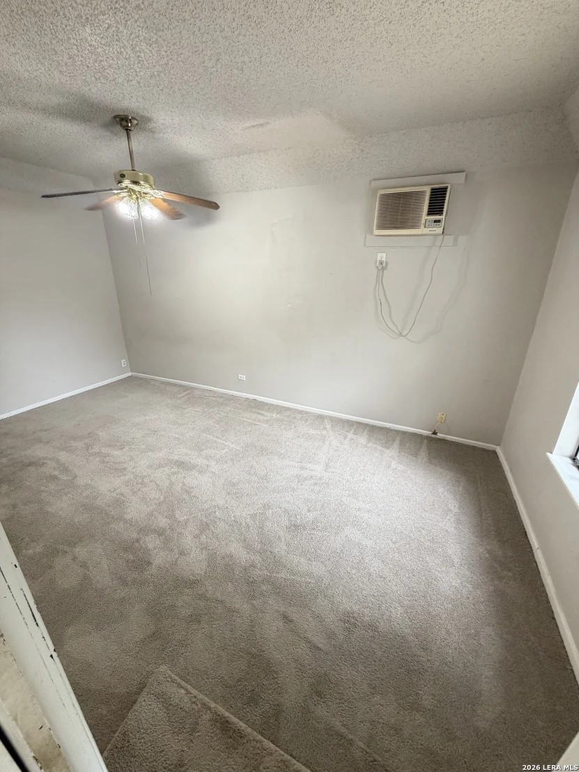 Photo of 662 Brunswick Blvd
