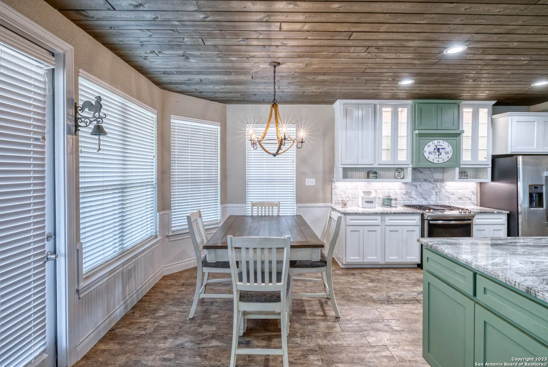 Photo of 2371 N Ranch Road 187