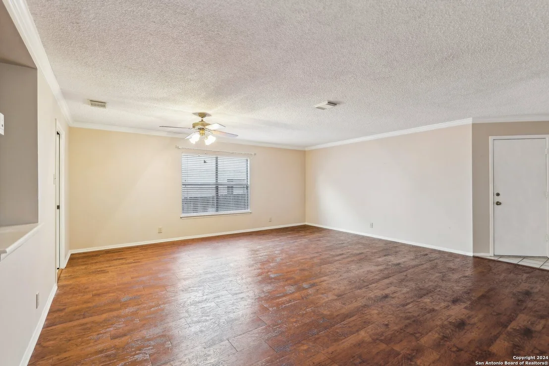 Photo of 9181 RIDGE PATH