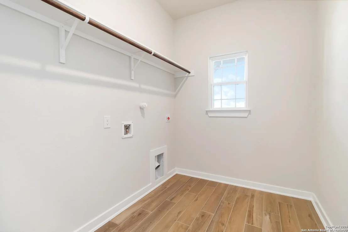 Photo of 541 Alta Vista Drive