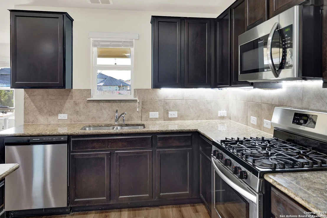 Photo of 8702 Addison Rdg
