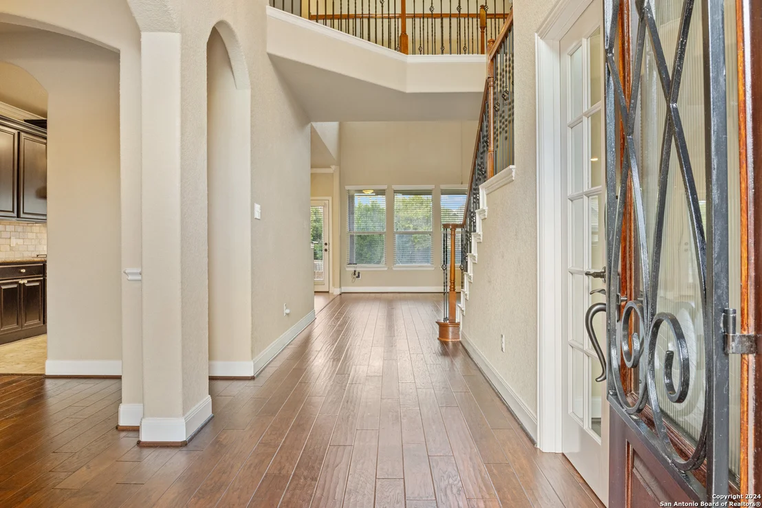 Photo of 5326 Tulip Bend