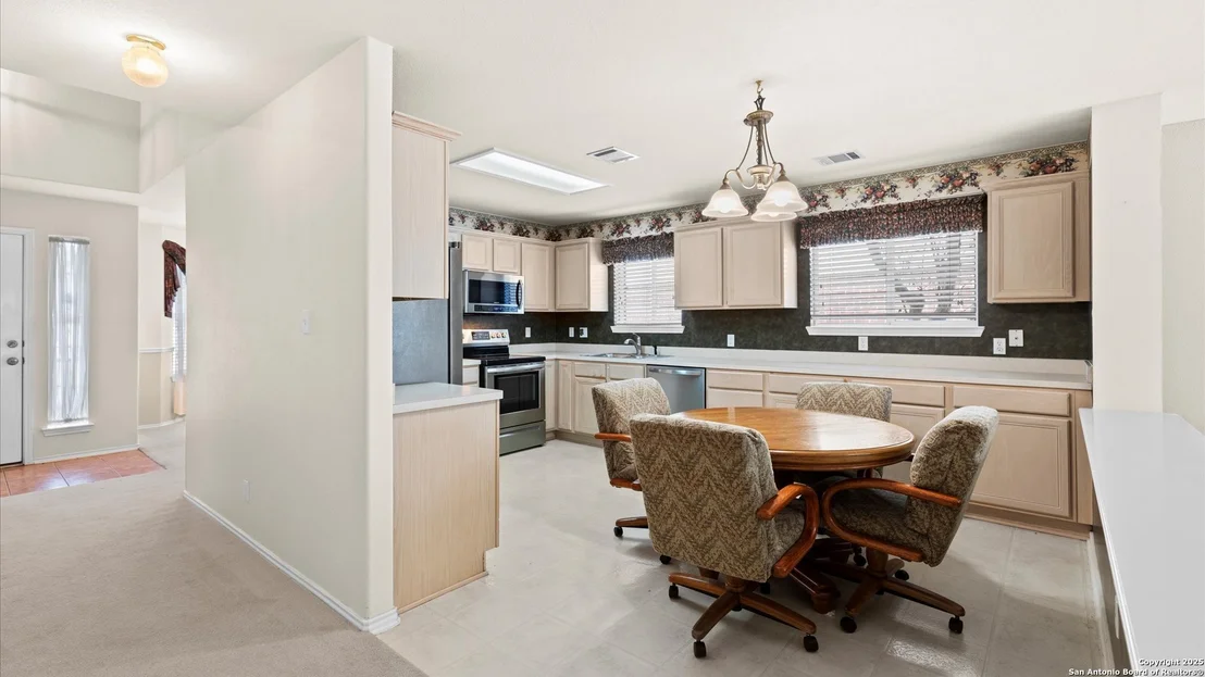 Photo of 4664 Summit Hill Dr