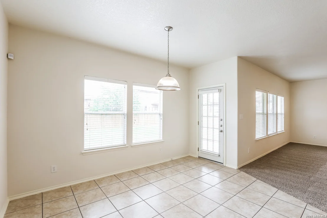 Photo of 6802 Foster Fields