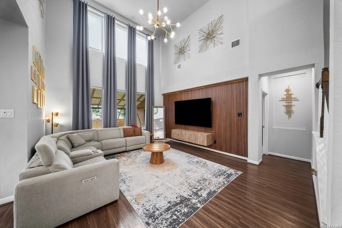 Photo of 9543 Garrison