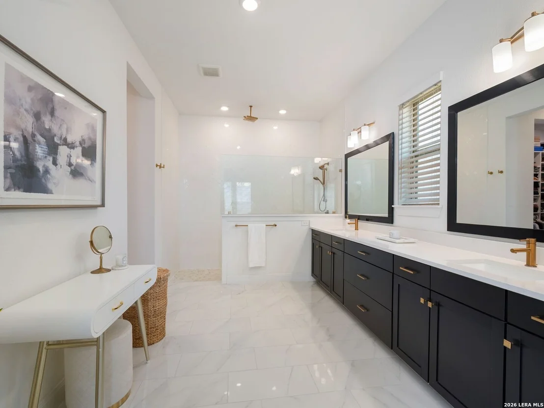 Photo of 3914 Balentine
