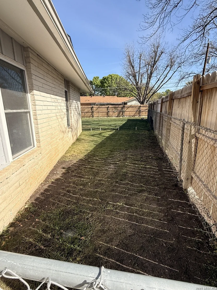 Photo of 5411 Redding