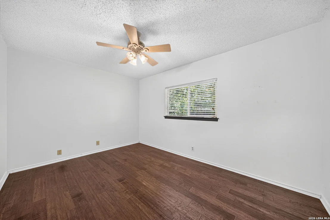 Photo of 7359 CLIPPER OAK DR