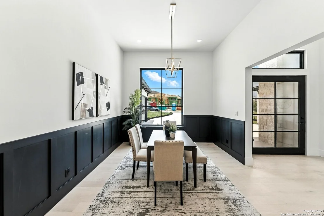 Photo of 10302 Kendall Canyon