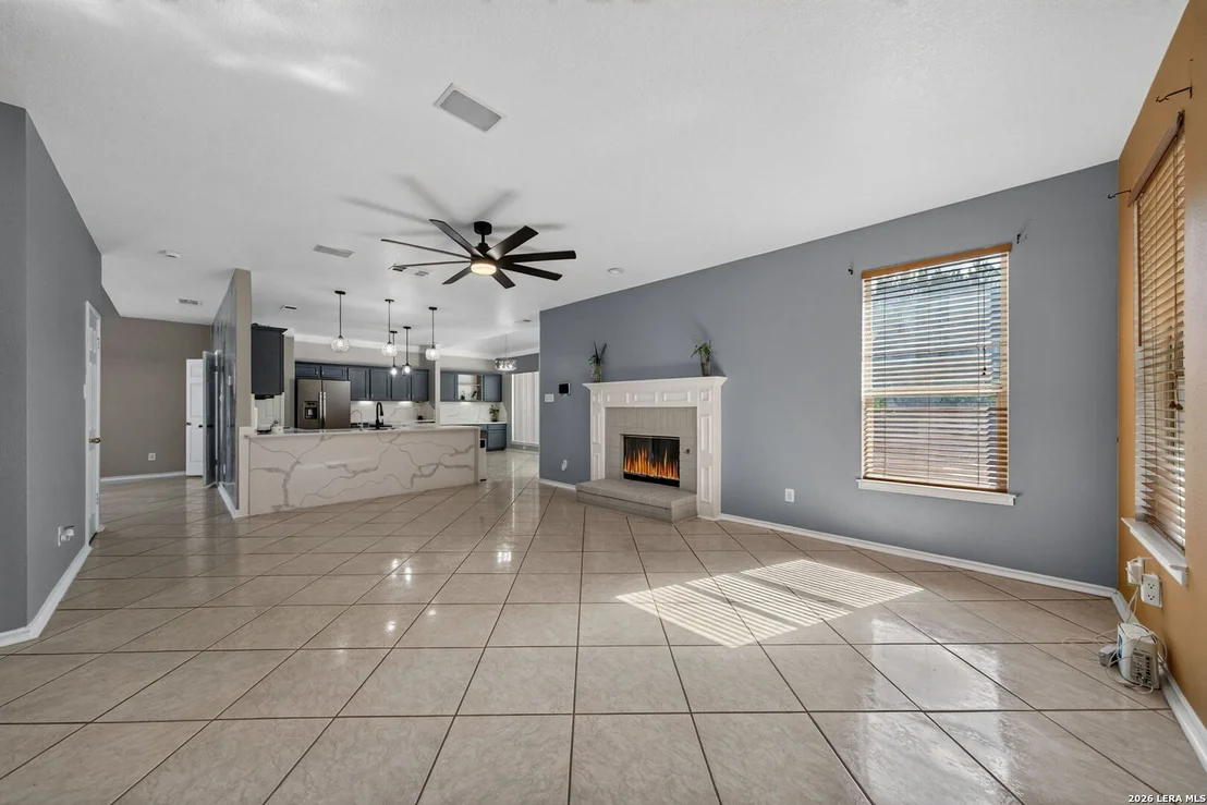 Photo of 6207 SPRING VLY