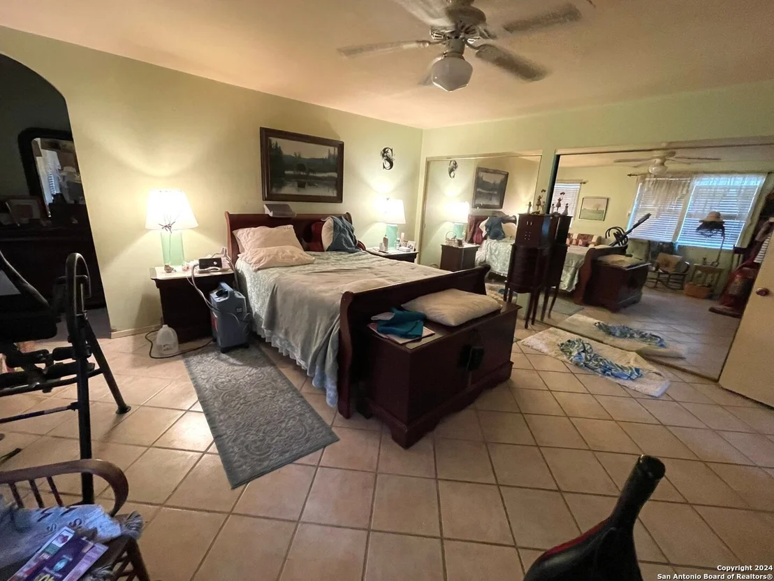 Photo of 117 LAUREL WAY