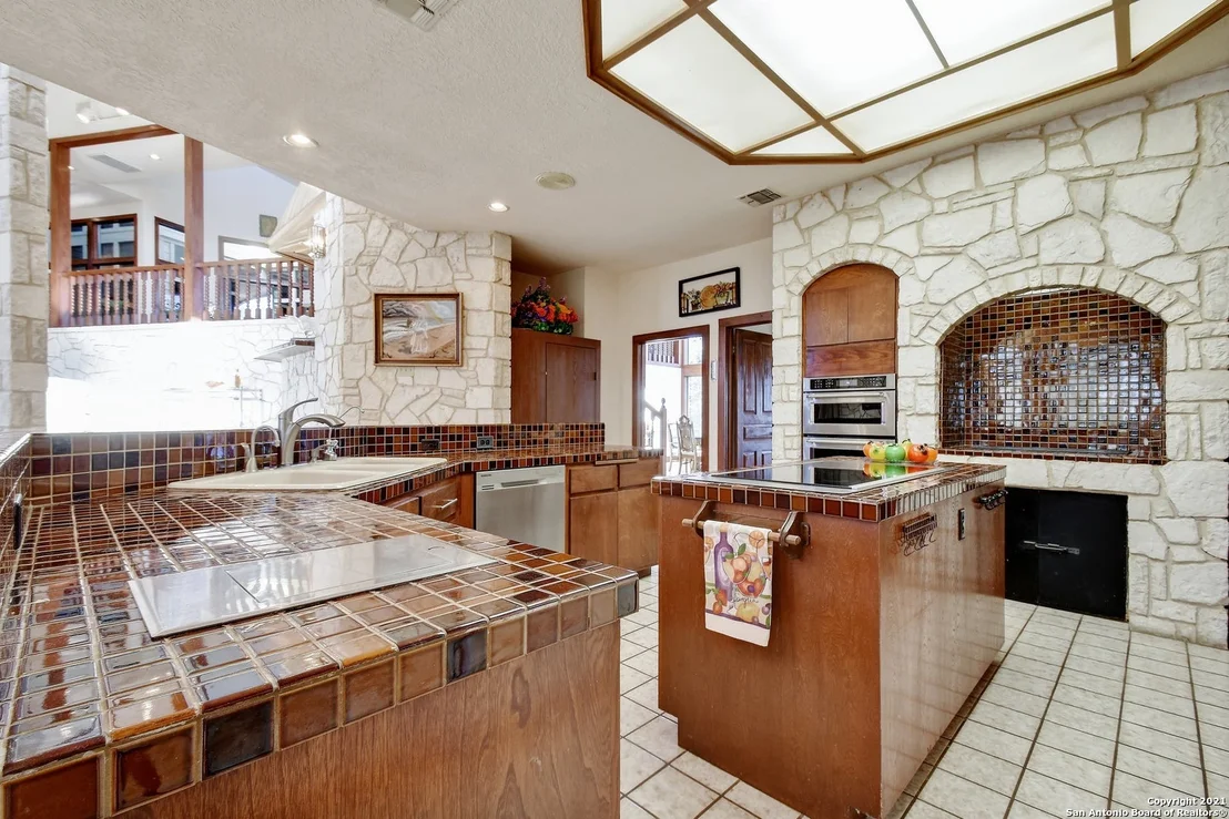 Photo of 17050 Sunridge Pt